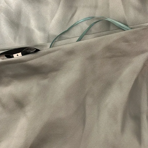 Reformation X Laura Harrier Lakisha Silk Skirt size 4 Aquamarine - Picture 11 of 11